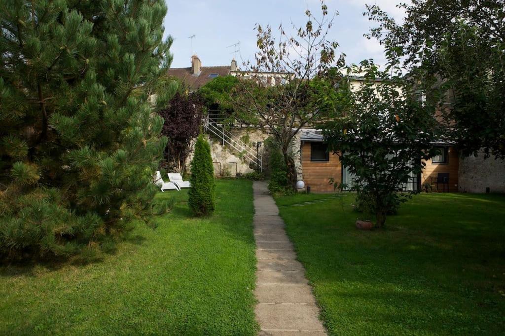 Le Nid De Rochefort Екстериор снимка